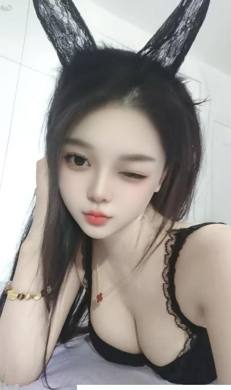 滨江会潮喷的楚涵