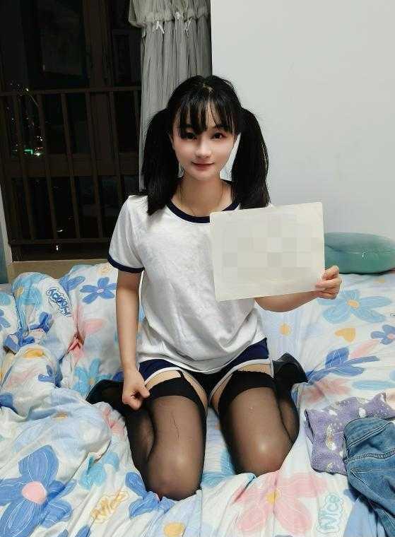 天河萝莉嫩妹朵朵