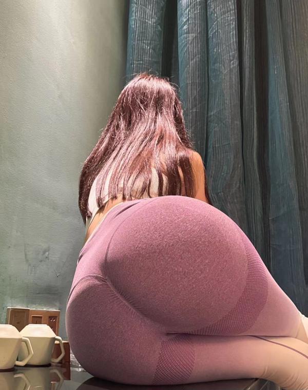 罗湖巨臀卡戴珊