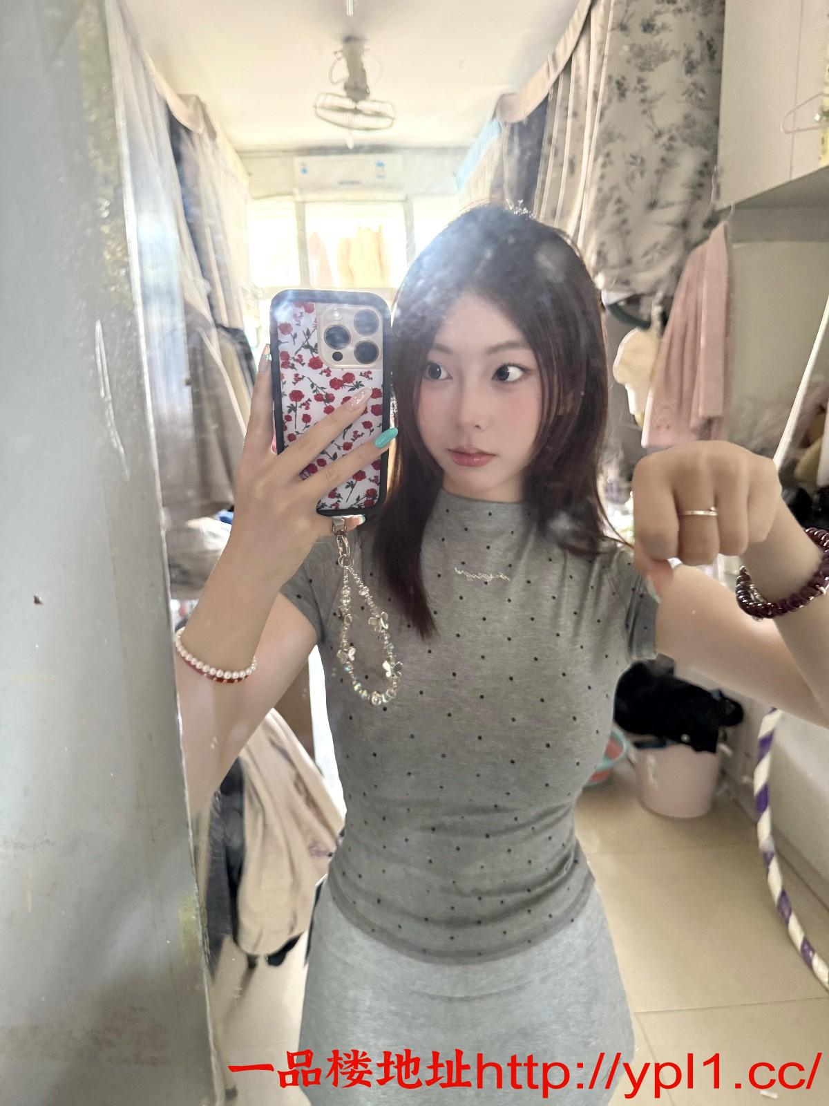 鲍鱼紧逼小姐姐超勾魂