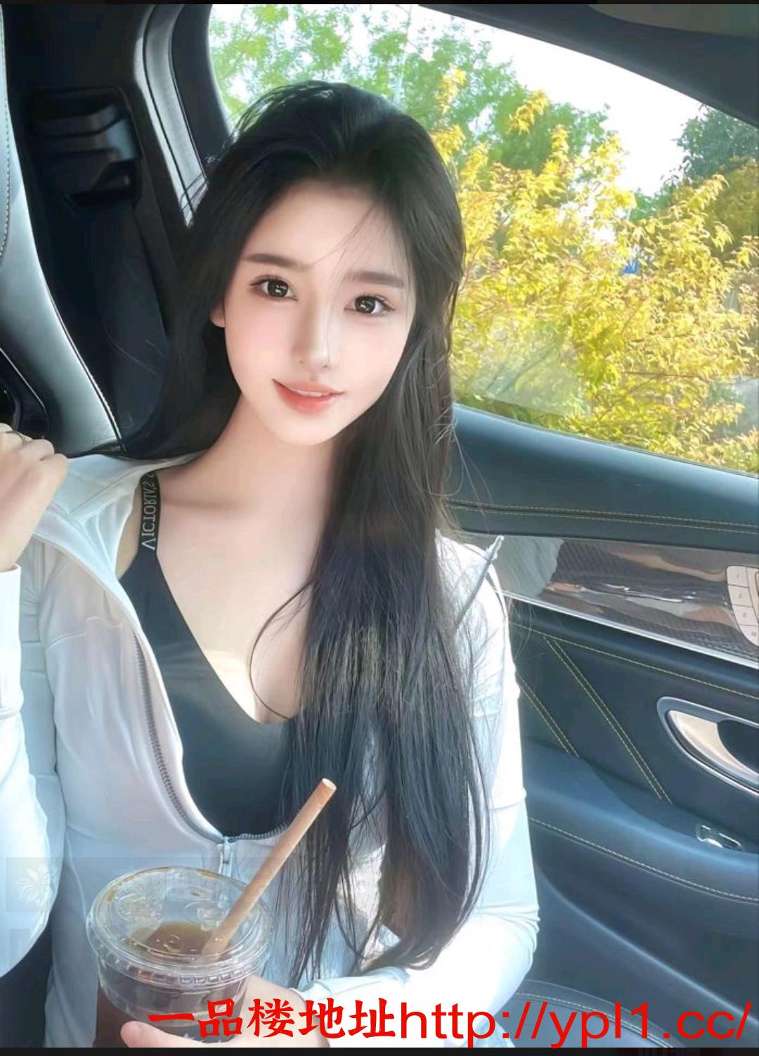 妹子刚做兼职，粉逼水多两次