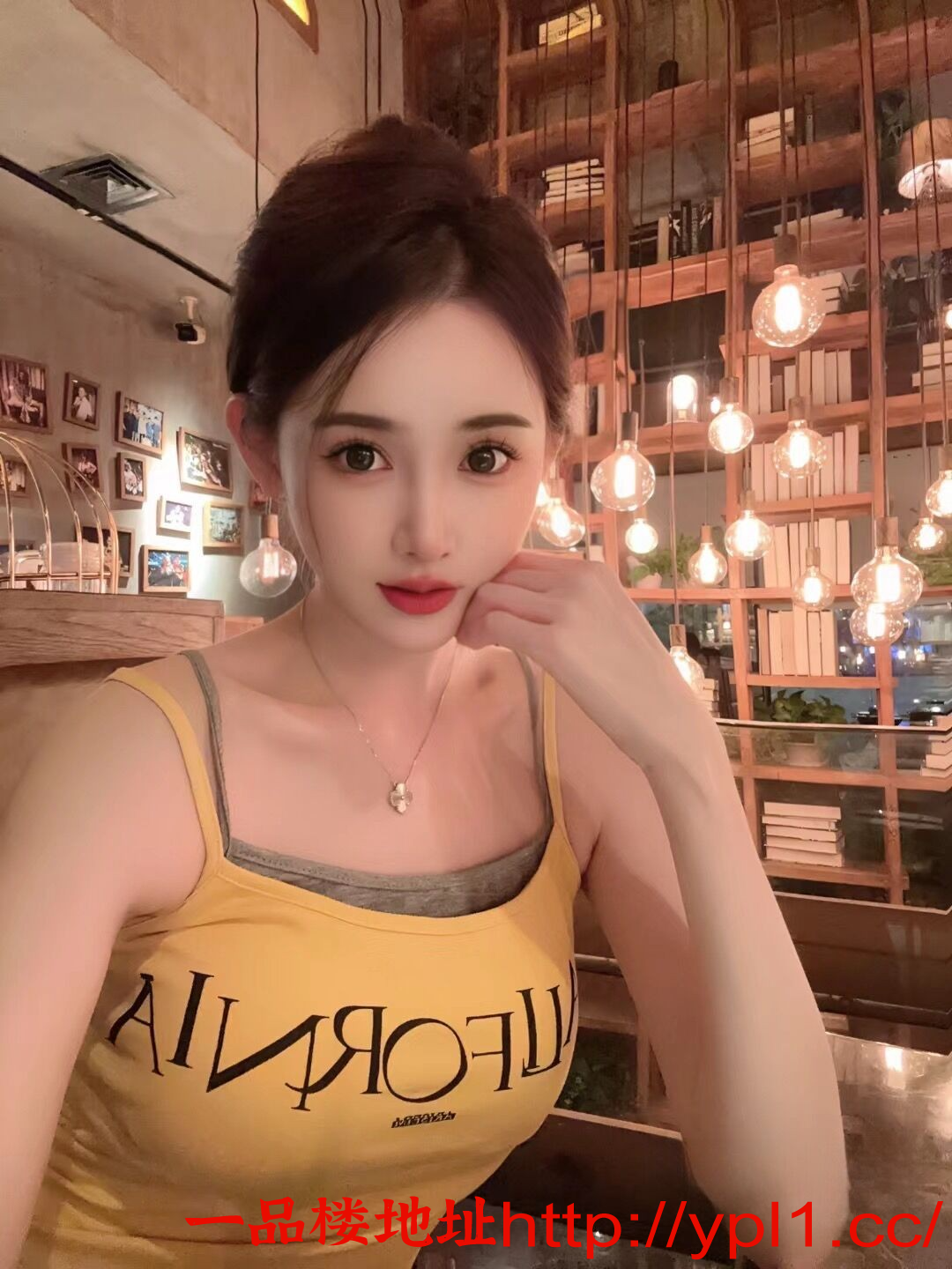 极品粉嫩鲍鱼逼妹妹