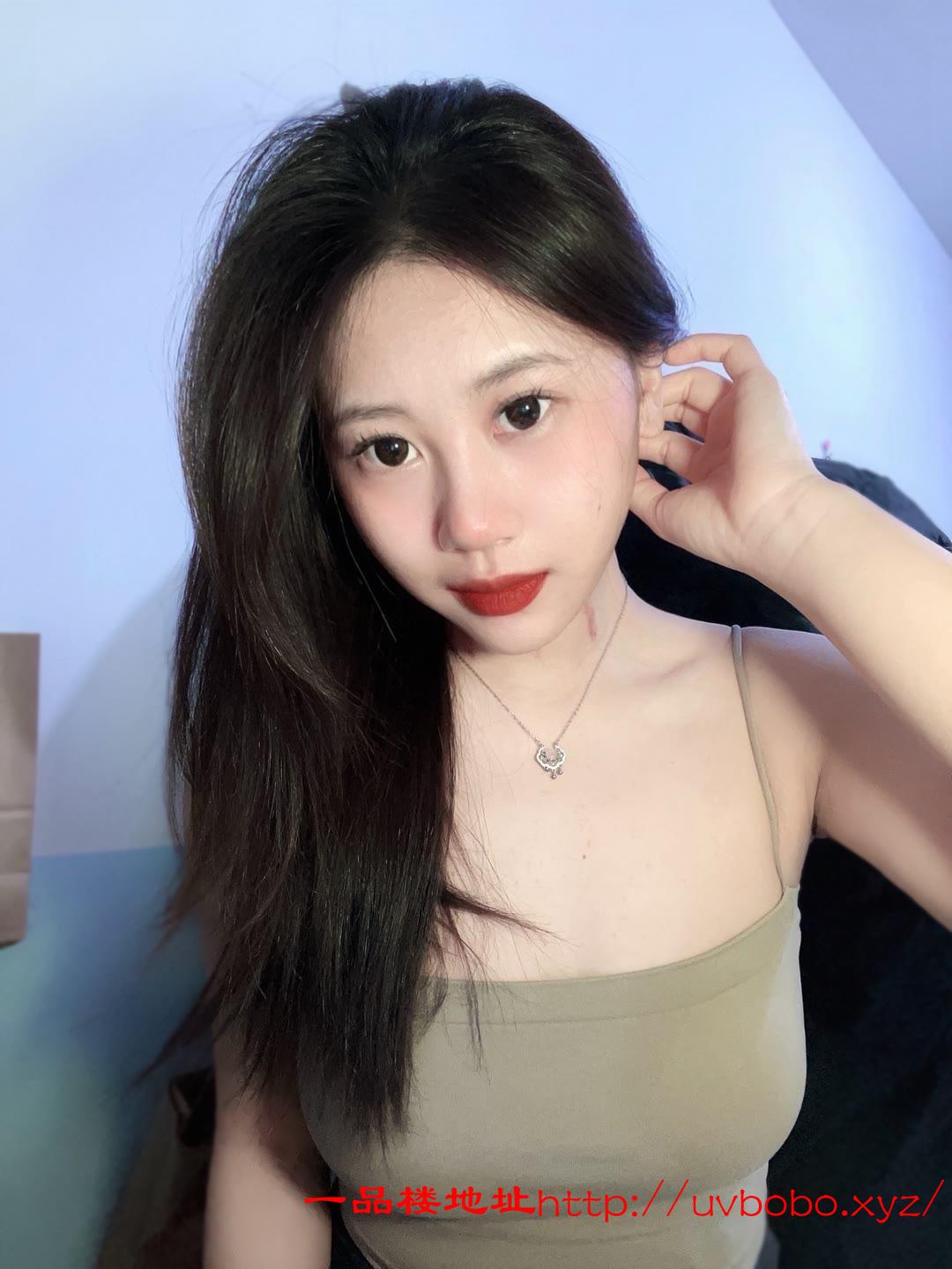 易高潮多汁清纯嫩妹