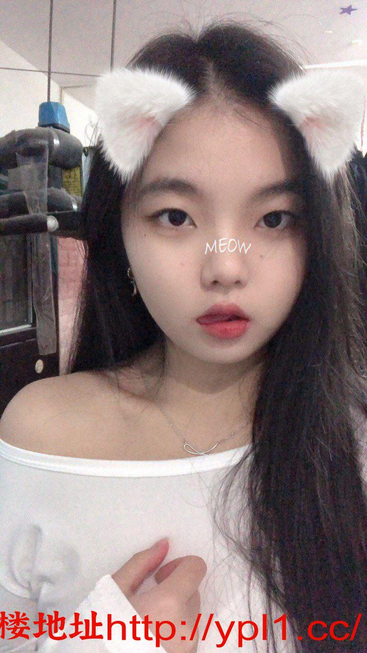 17岁厂妹初下海