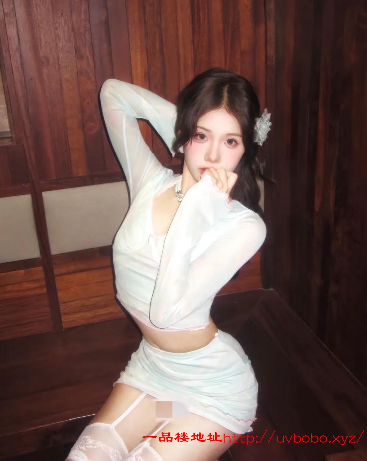 顶级兼职肤白貌美小姐姐