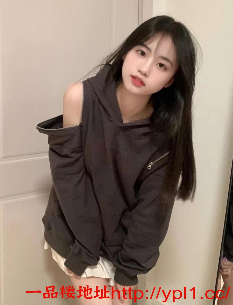 粉嫩妹妹易高潮就喷水