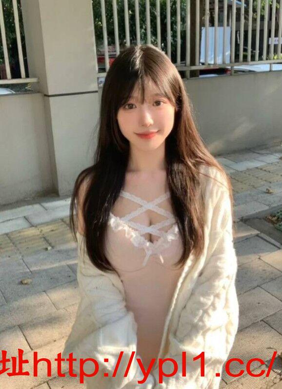 兼职情瘾少女粉嫩鲍鱼