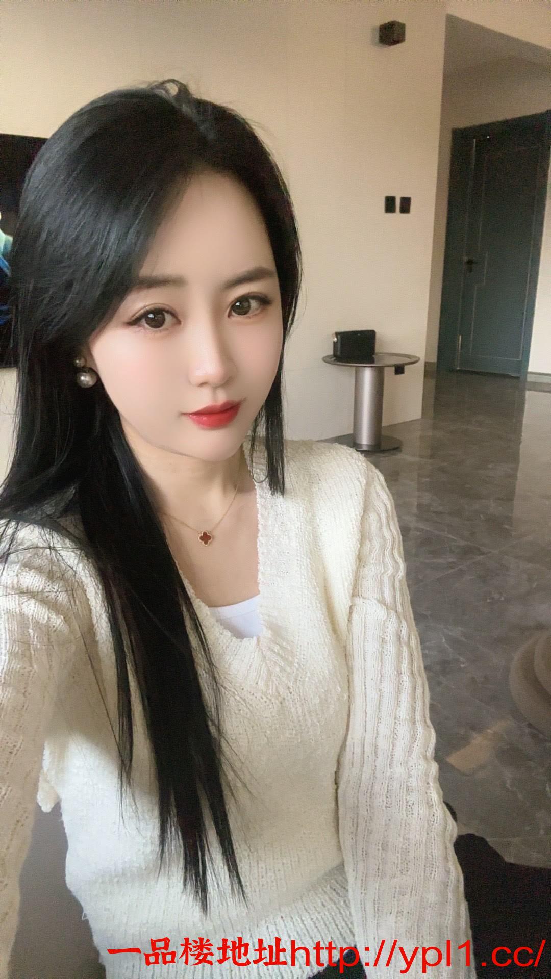 丝袜女神大长腿感性美人