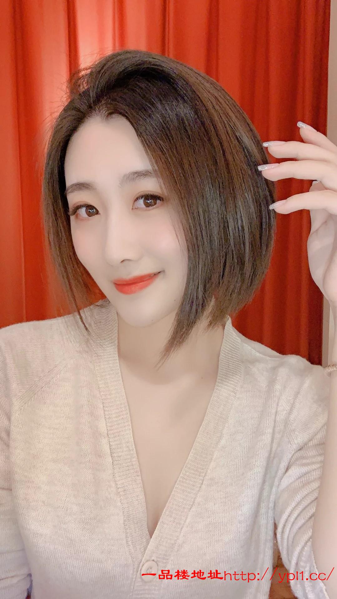 身材不错骚妹子