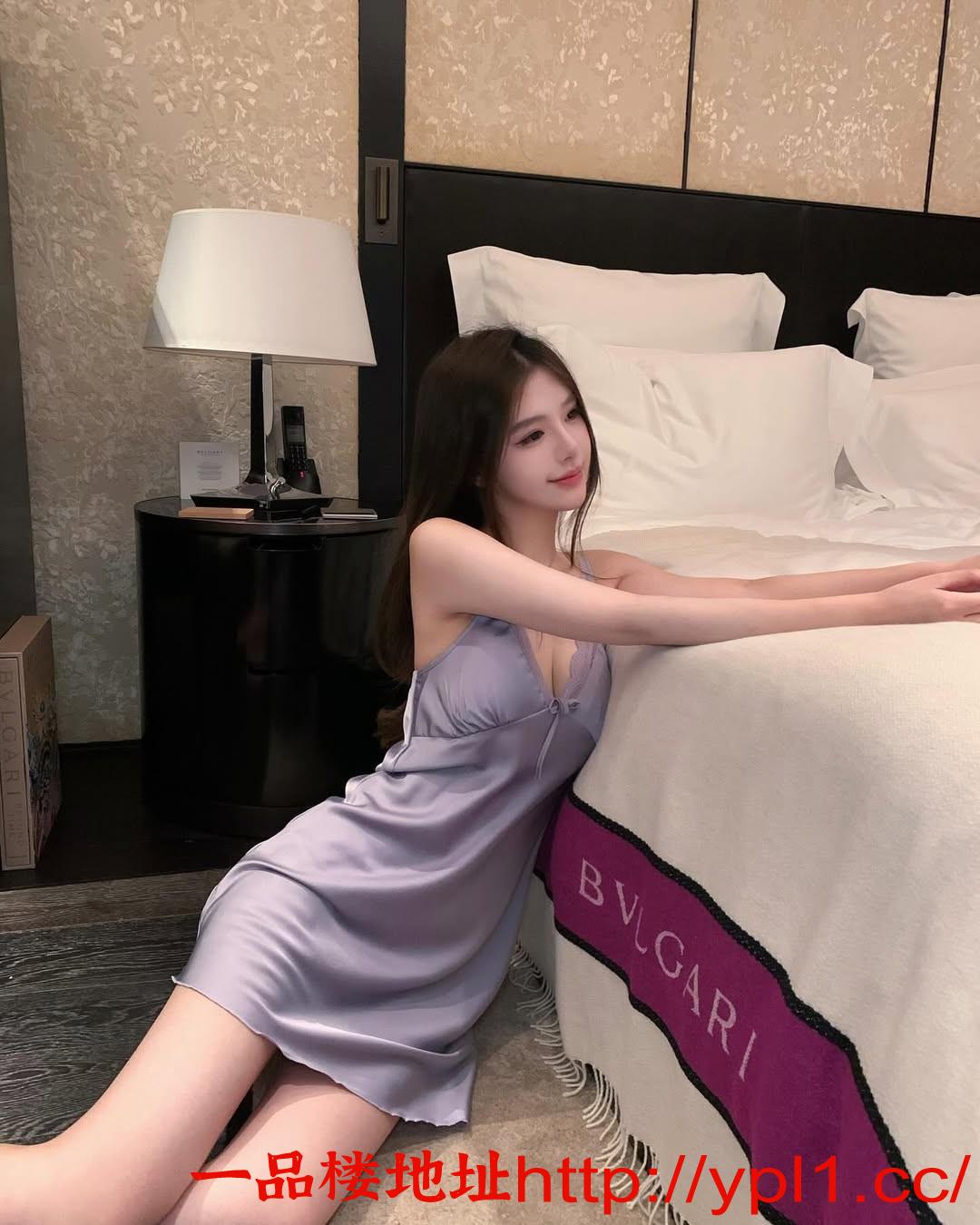 汁水多多易潮喷白虎鲍鱼学妹（已体验可调教）