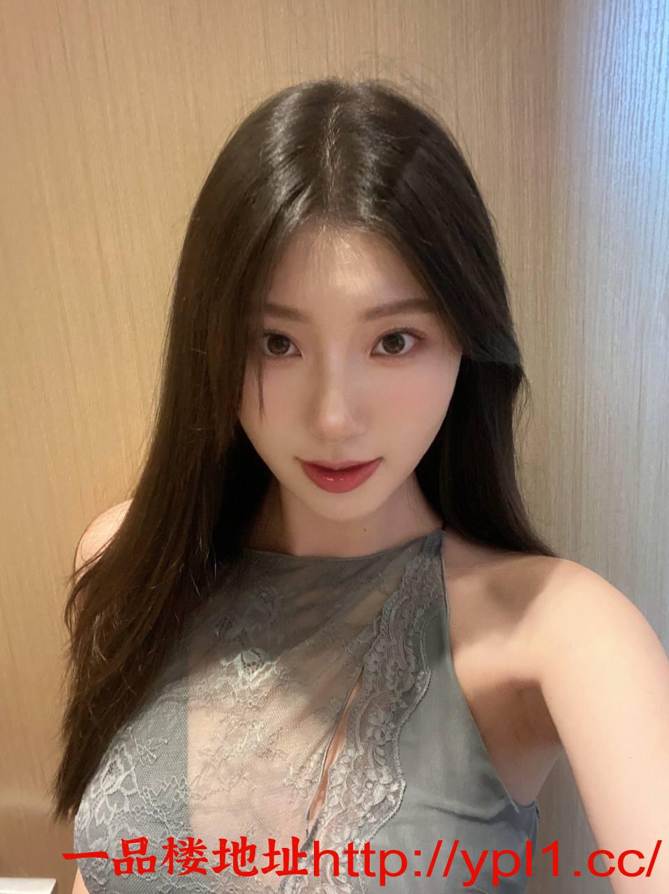 塔城大胸性感骚货女