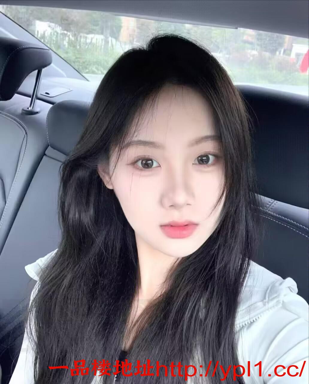 清纯高颜值性感御姐00后