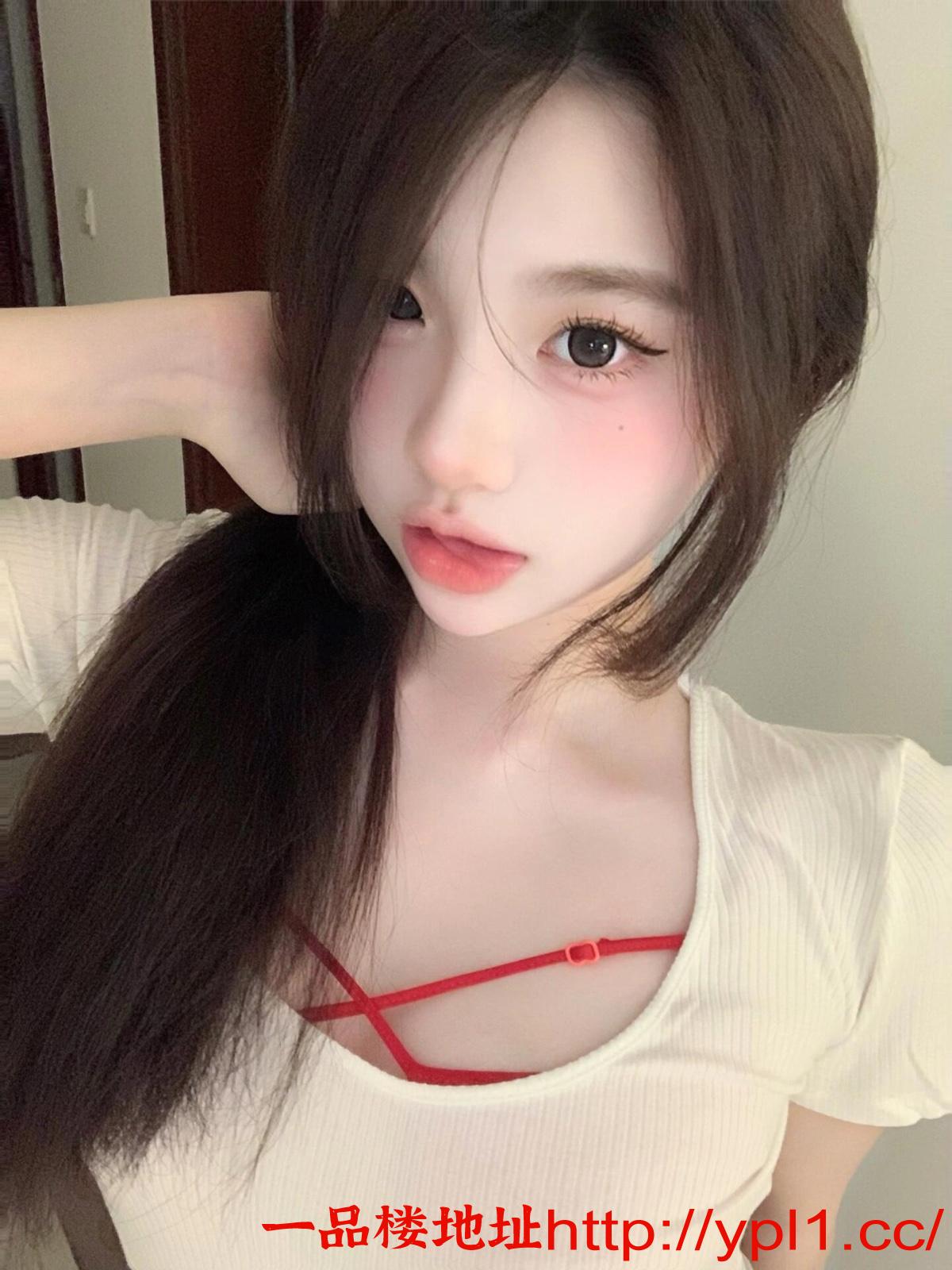 情趣制服诱惑小骚逼姿势多，三点粉嫩多汁（可外出）