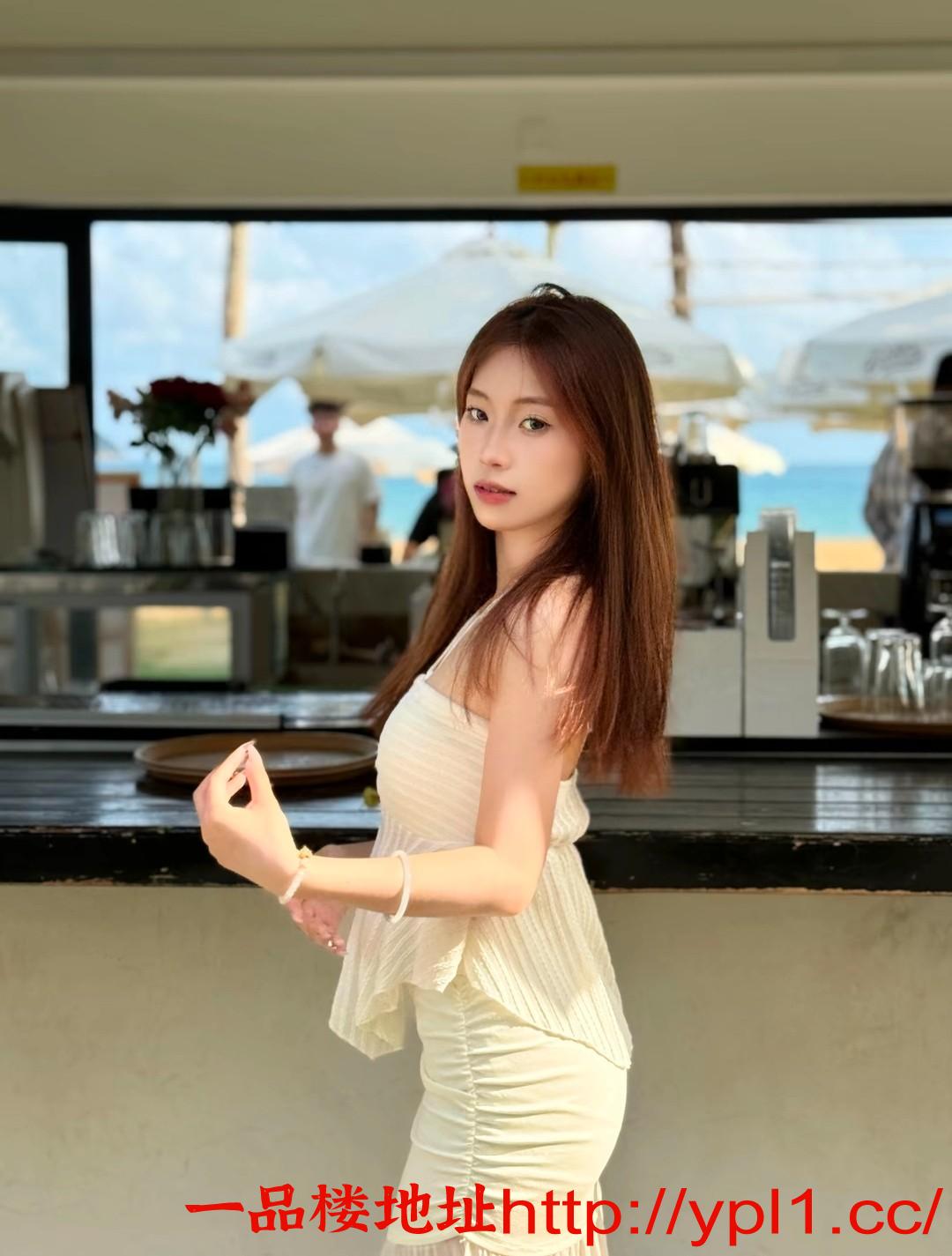 天河嫩妹妹 炮架子 逼紧值得一试