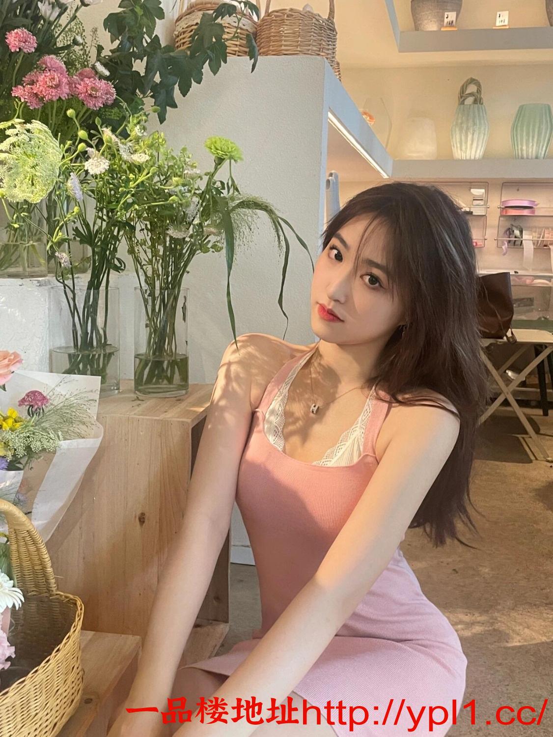 约操南汇学姐后入输出爽爽爽