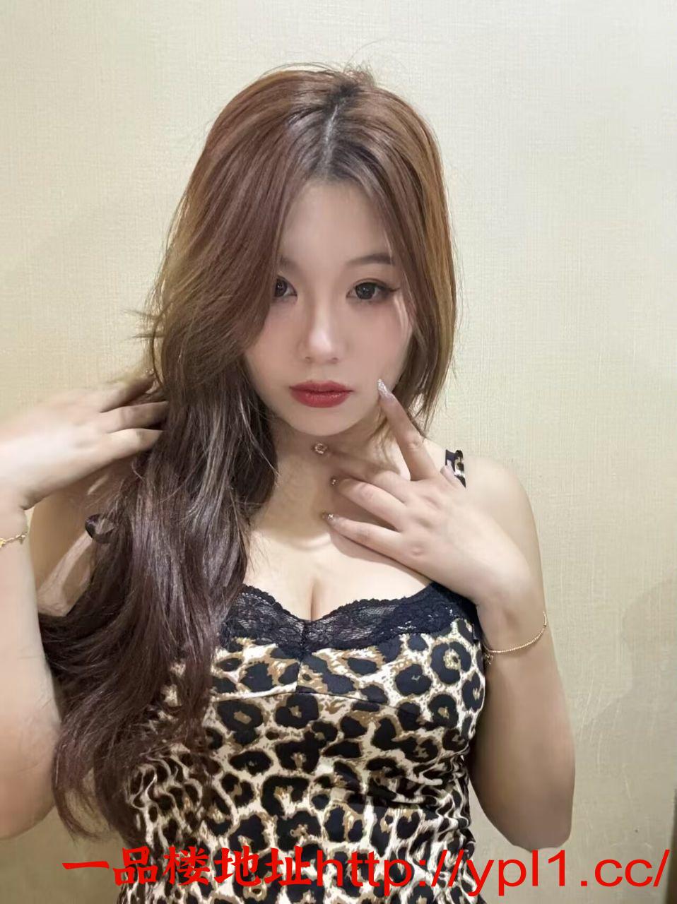 高颜值白嫩多汁小姐姐