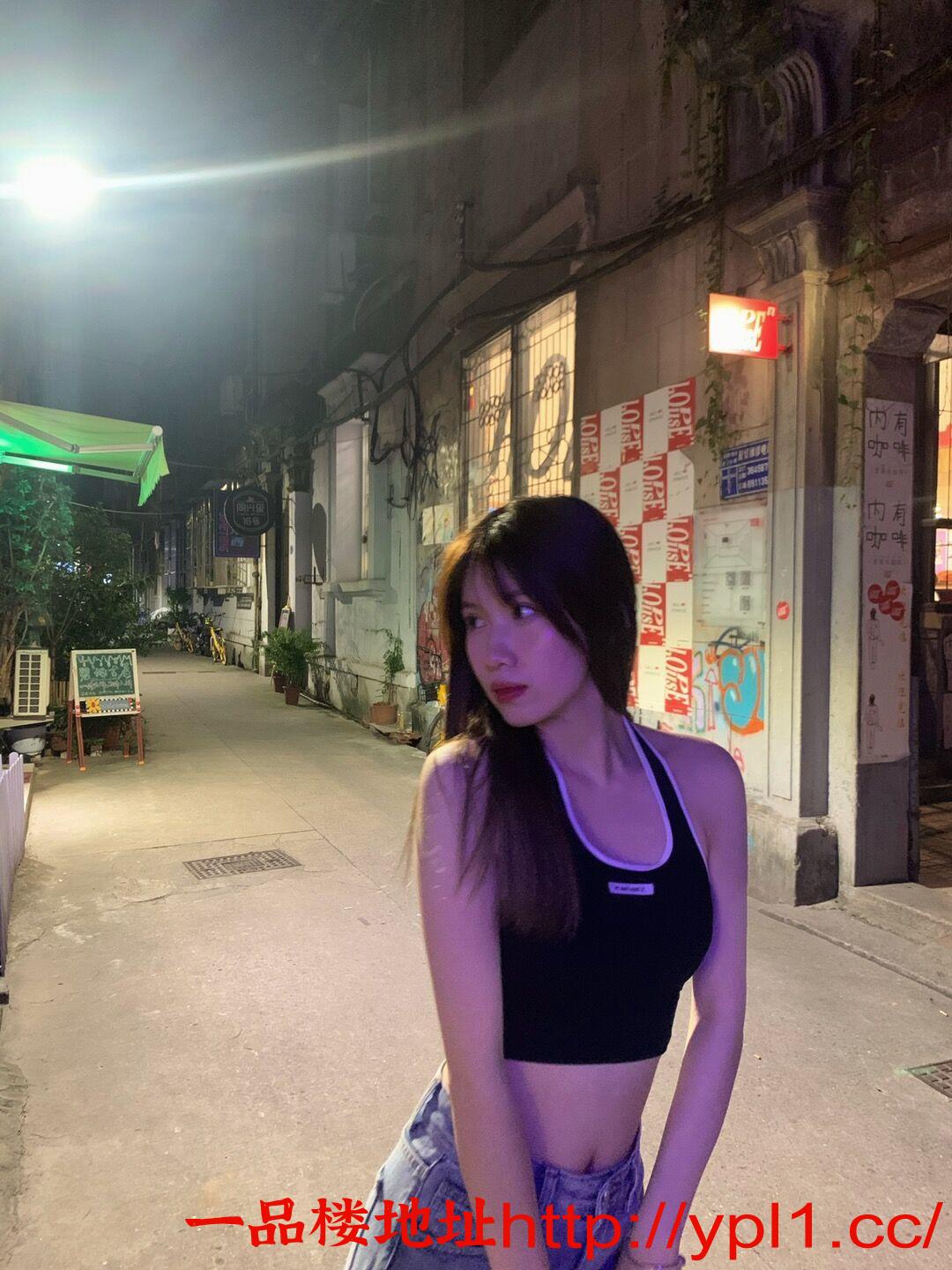 素颜女孩清纯非常有感觉