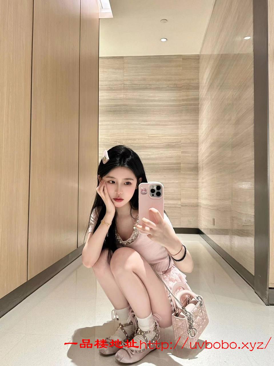 专业形象艺术美女刚下海兼职