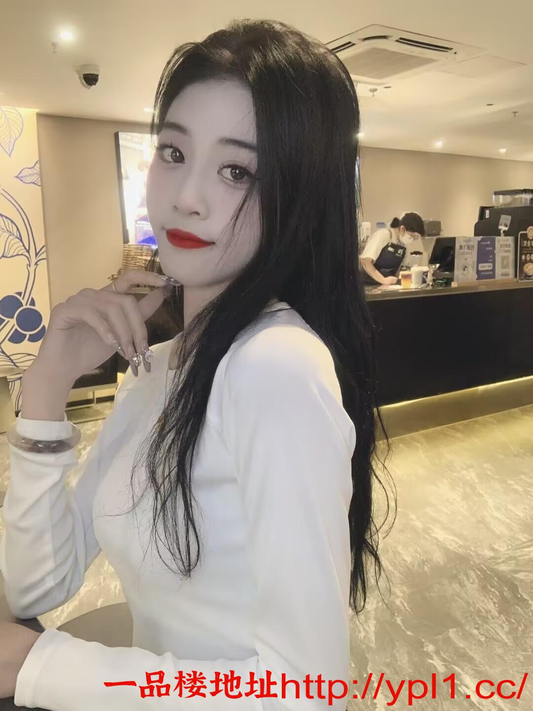 极品嫩妹迷人的小妖精