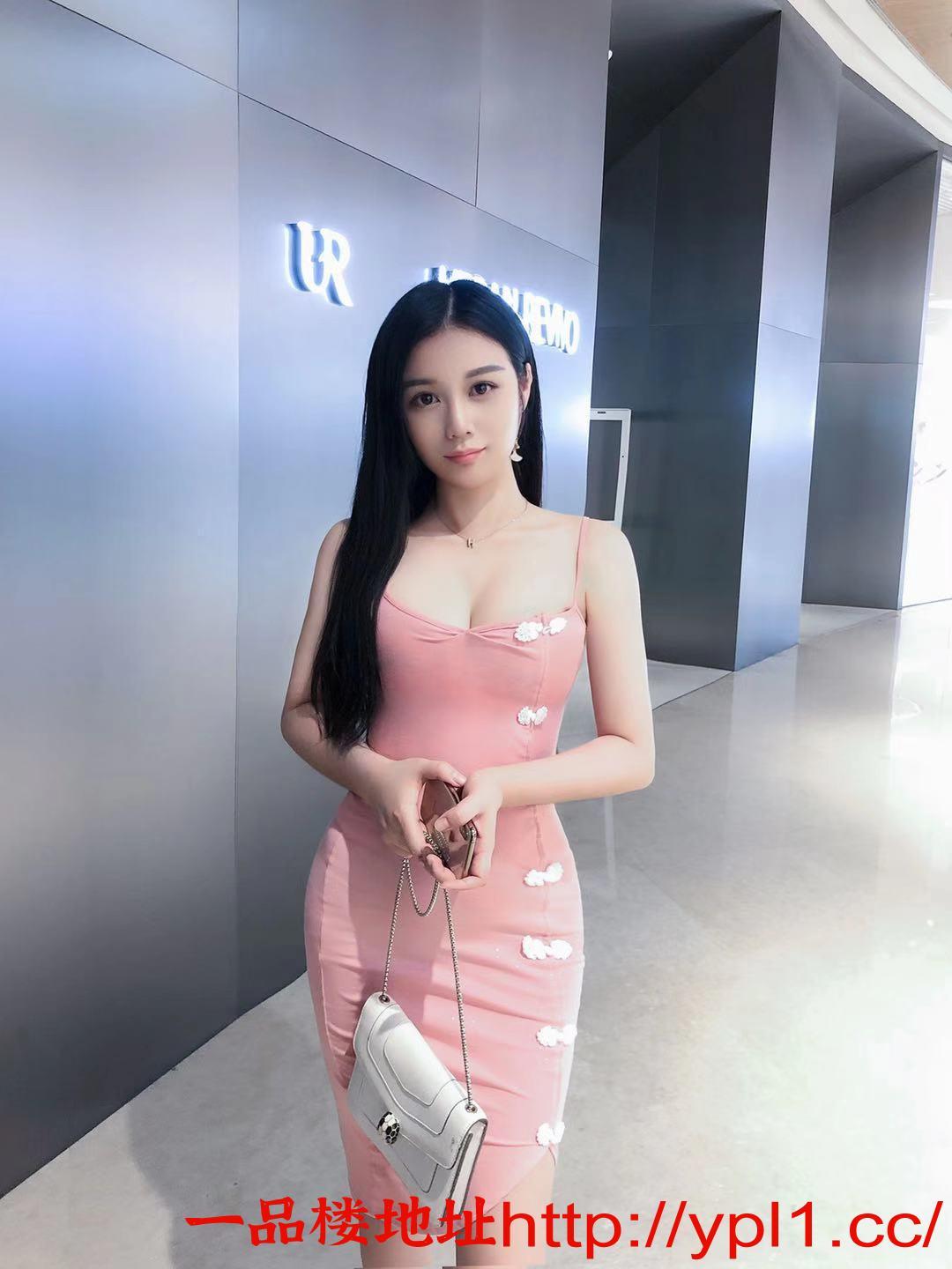 不限次数可后花三通，服务主动风骚的大胸御姐