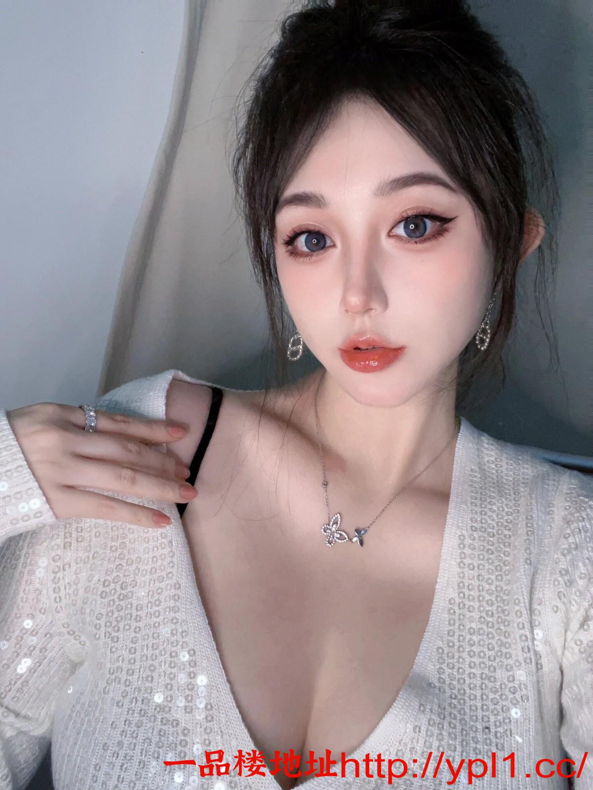 骚货纯欲身材性感。