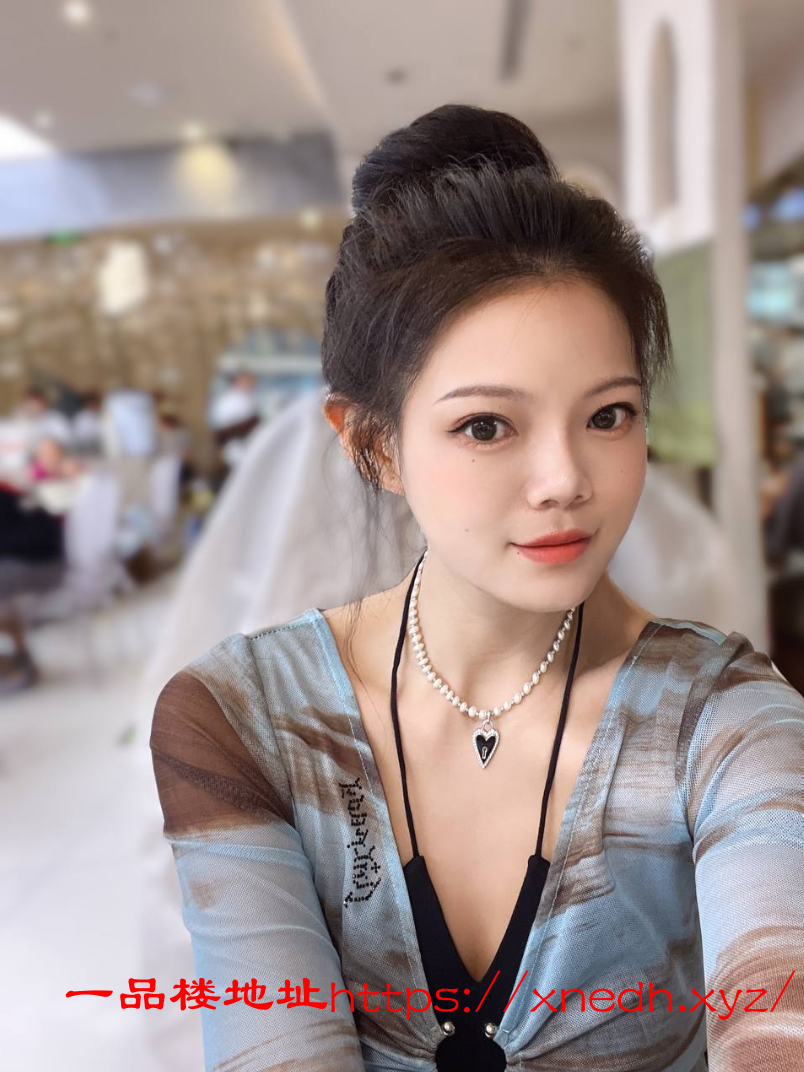 刚下海极品美女