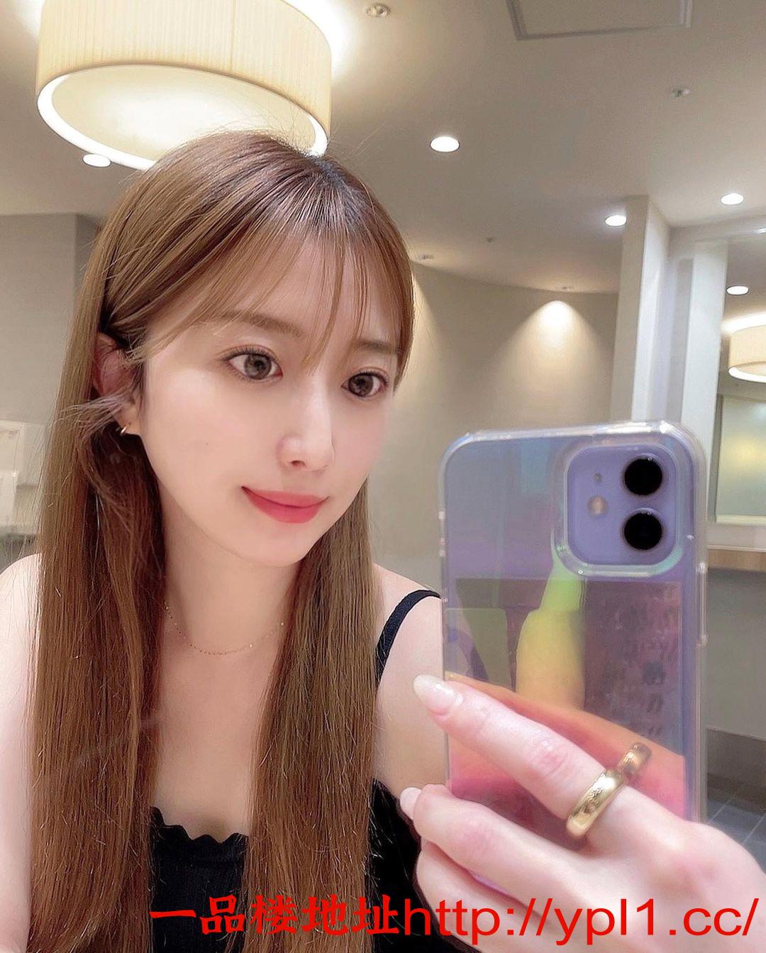 服务很棒的小骚货