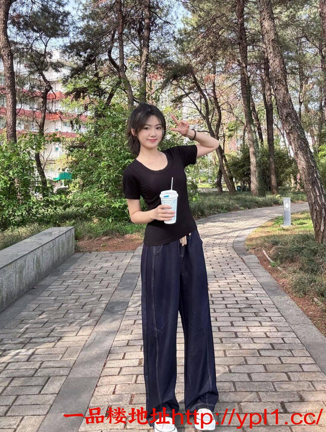 蜀山兼职清纯艺校舞蹈生