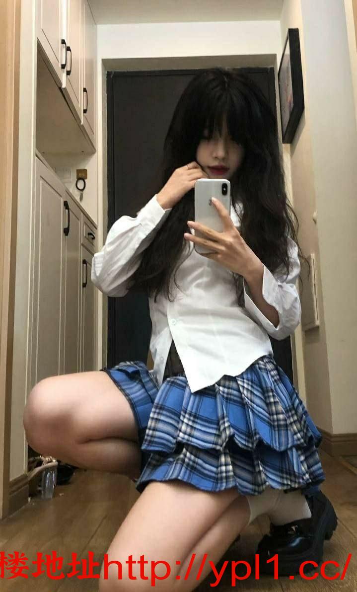 艺术学院刚下海兼职逼紧水多敏感体质粉穴嫩妹