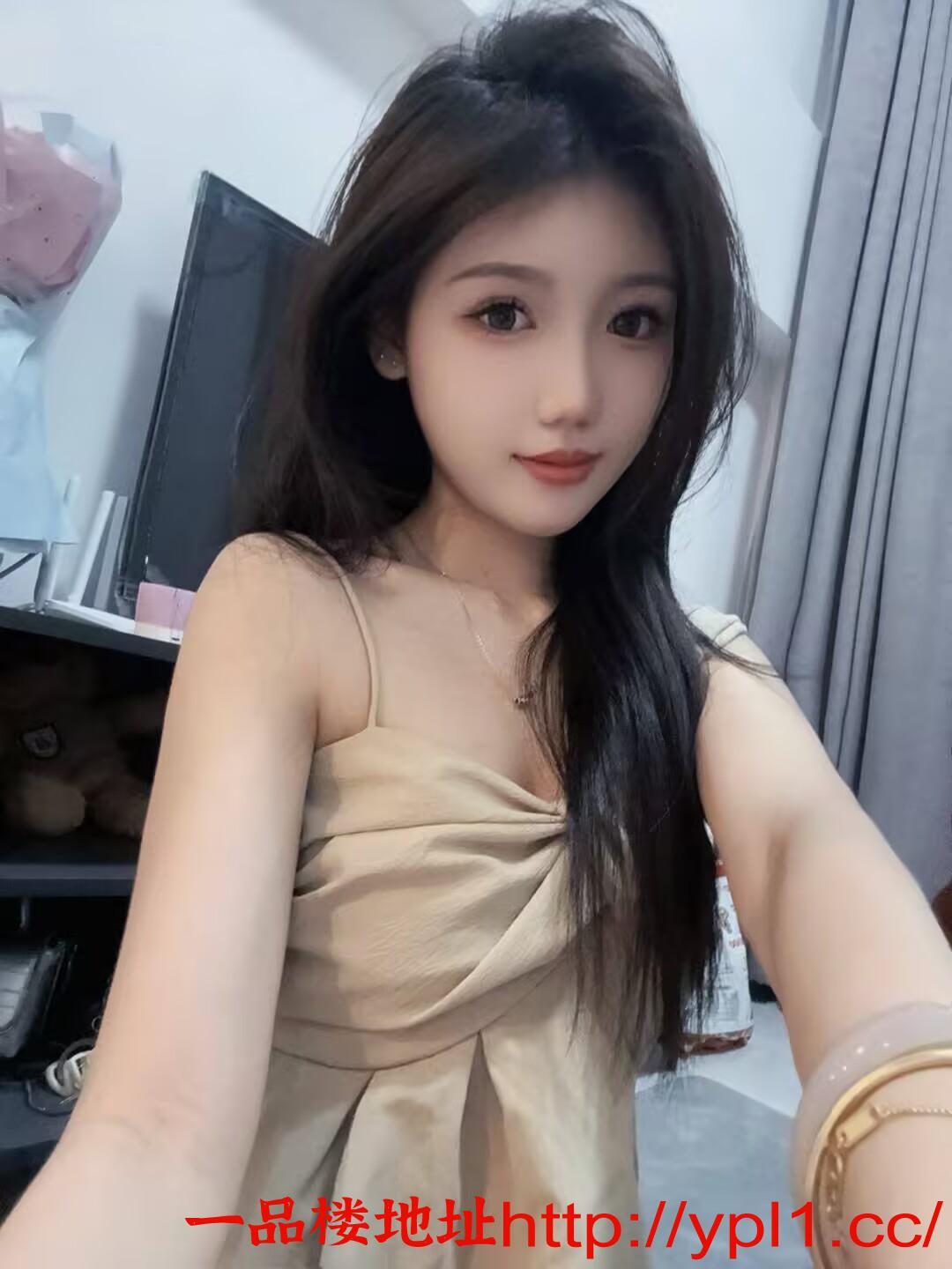 粉嫩小穴多汁水 短期暑假兼职