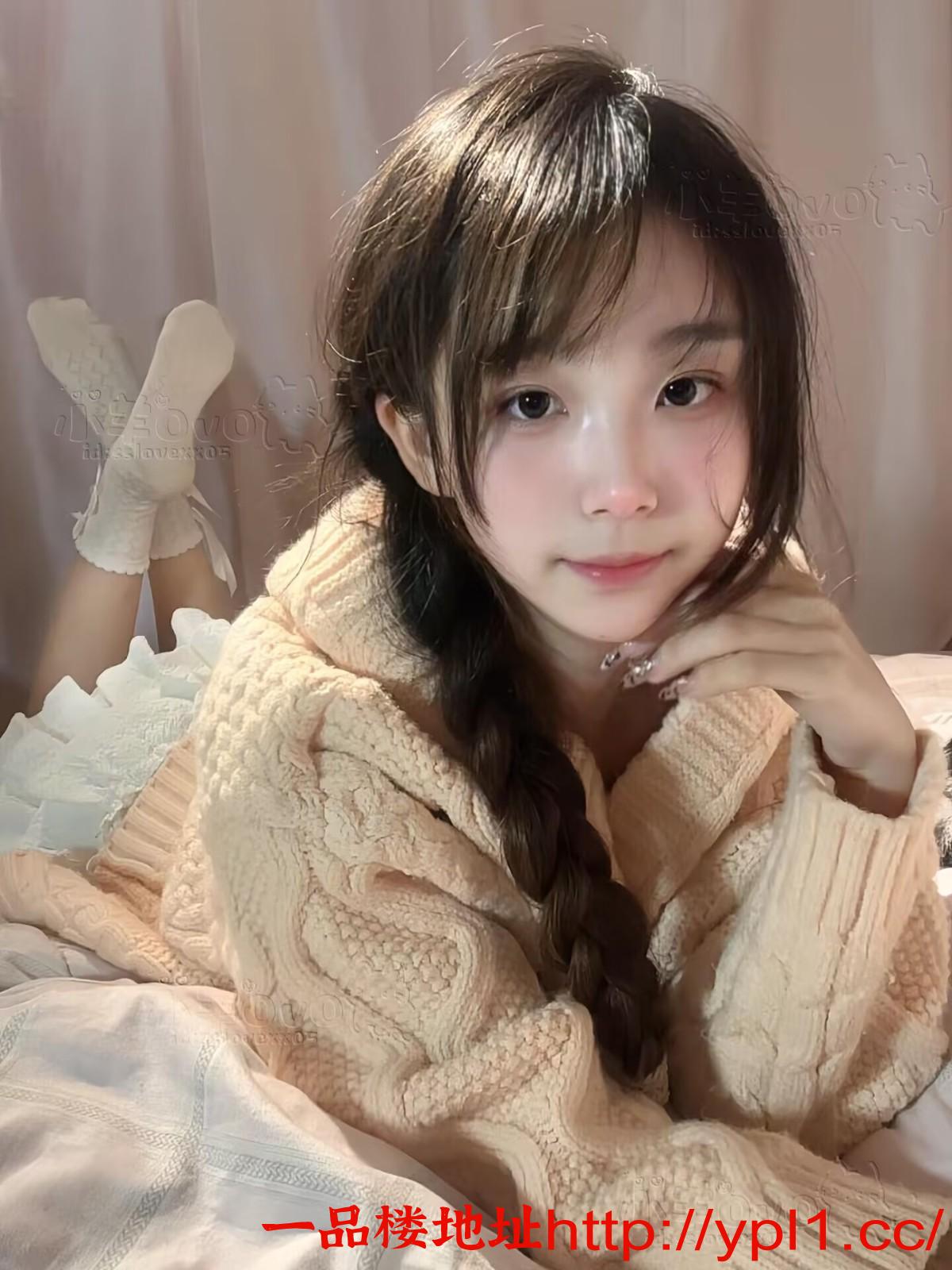 00后嫩妹超粉多汁(可外出)