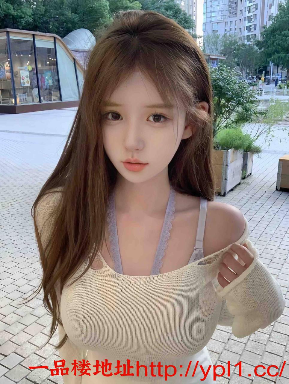 妹子肤白腿长 很骚 很主动很配合