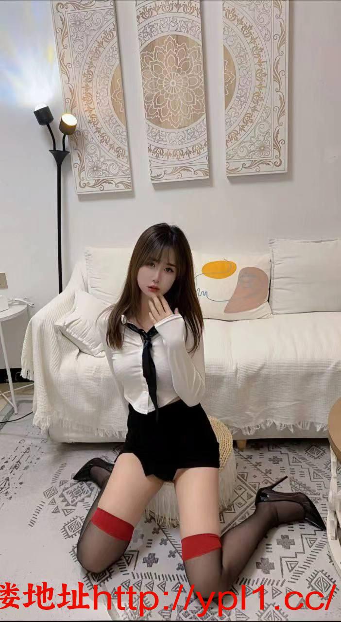 金水清纯反差白皙小骚货