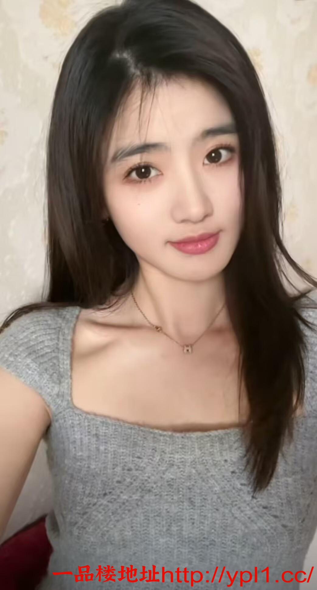 兼职的嫩妹性感大长腿太刺激了