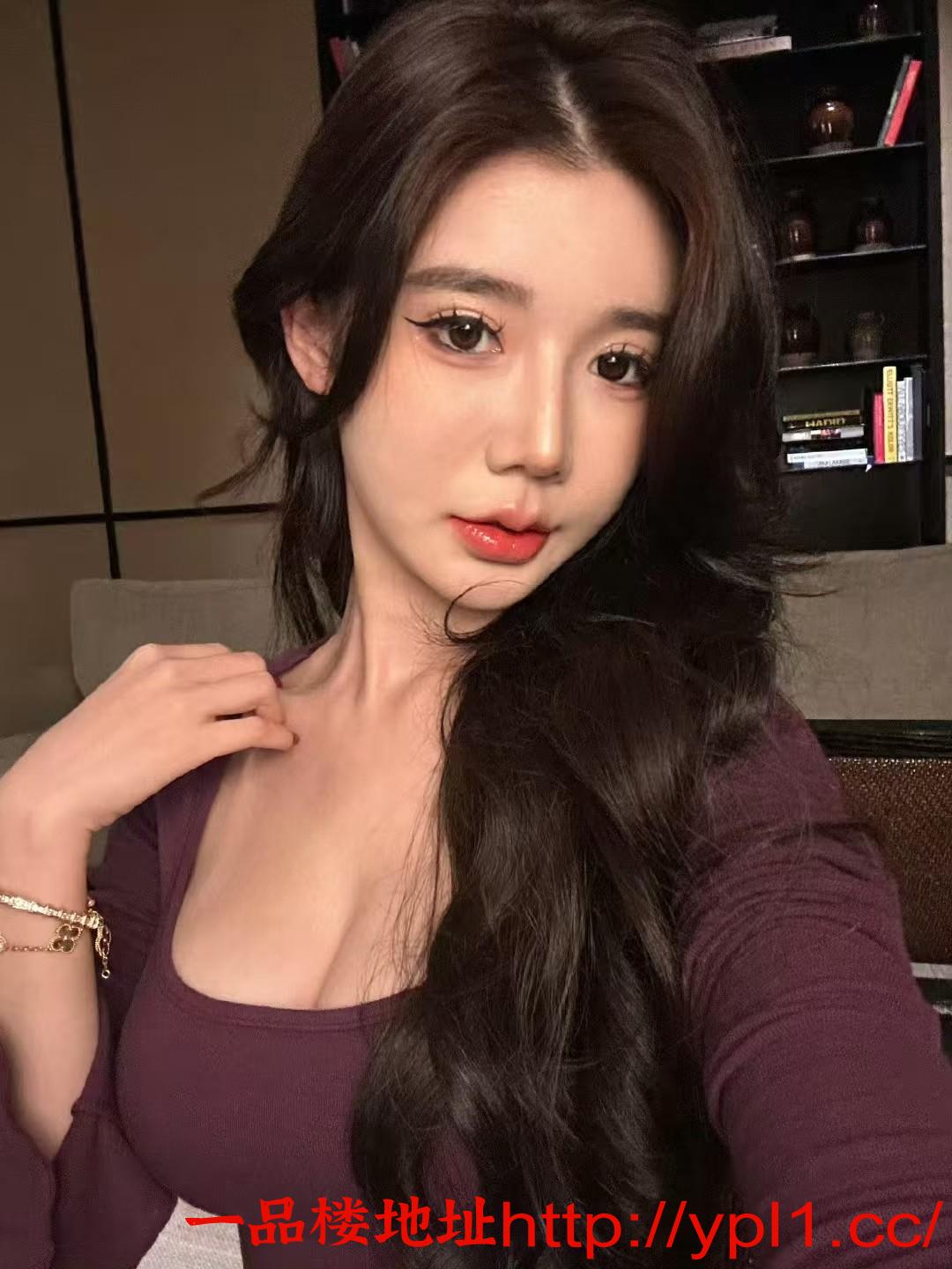 小妹看着淑女其实床上很骚