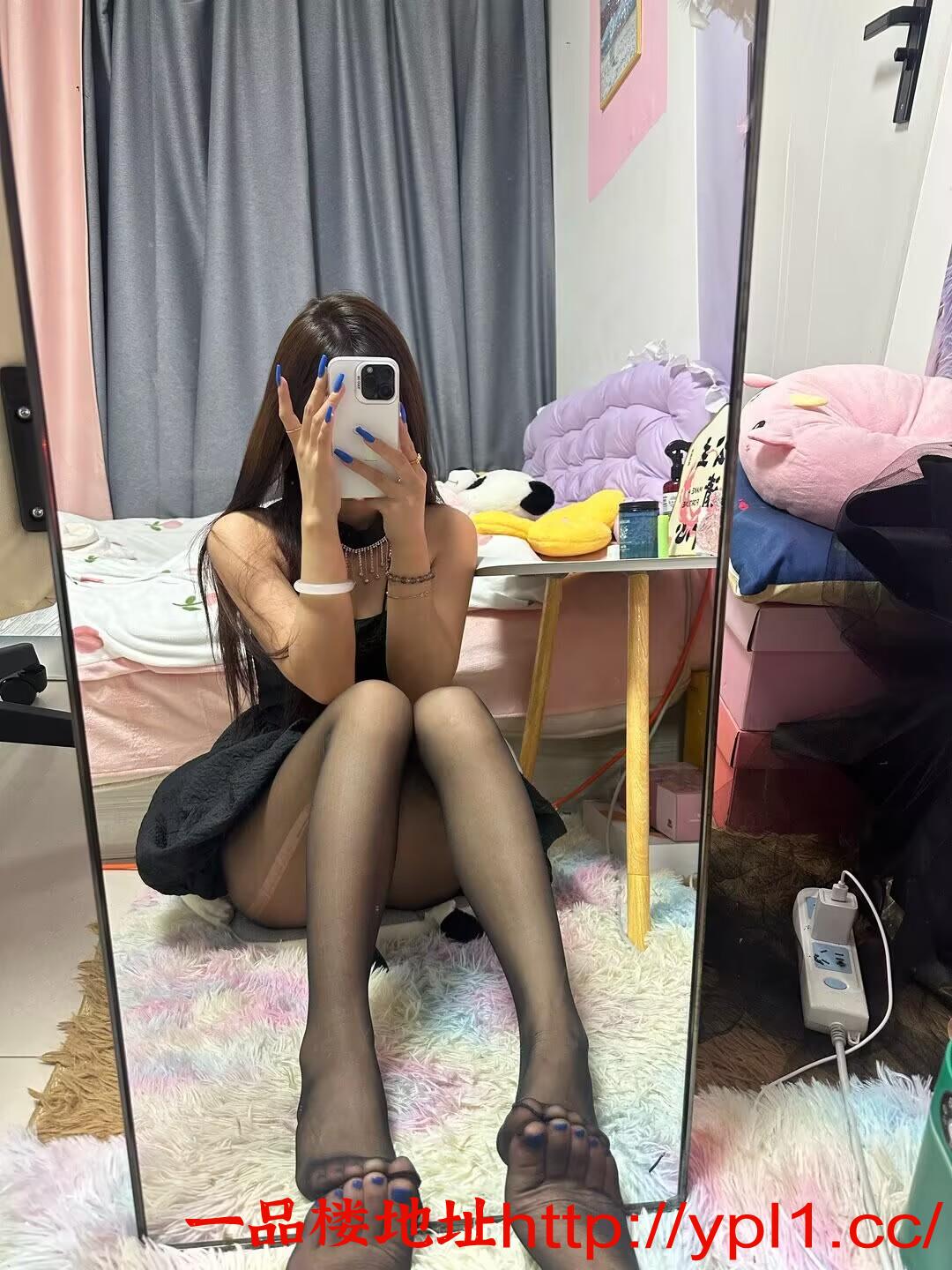 短暂下海模特凹凸有致肥美多汁可三通