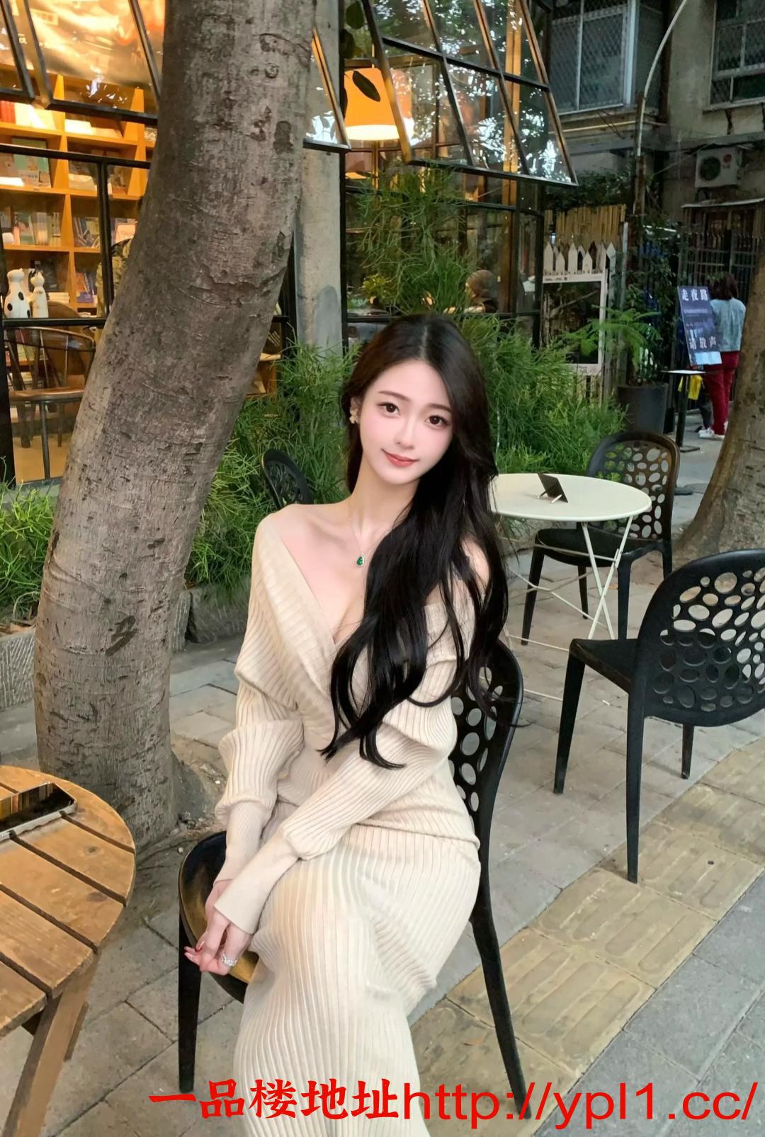 临海魔鬼身材高颜值小姐姐