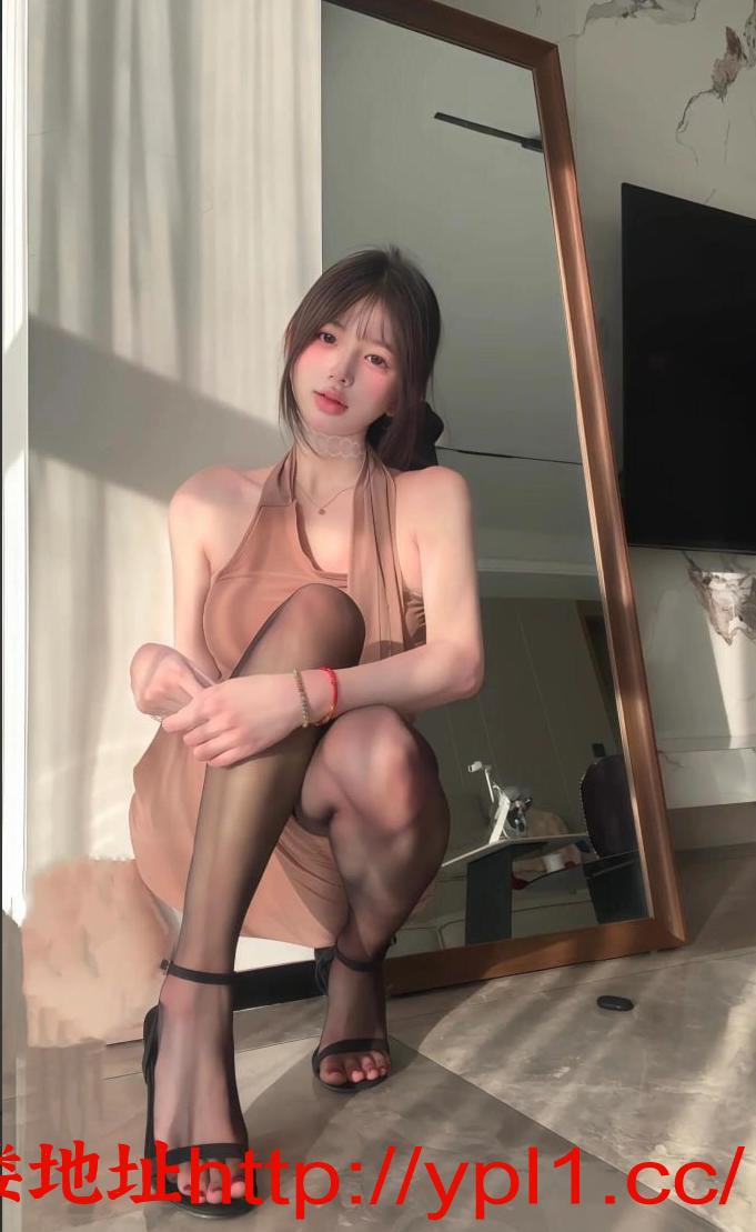 颜值系嫩妹水多穴紧好泄火可上门