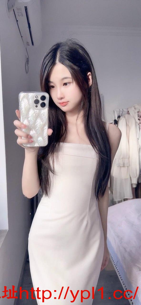 清纯少女有初恋的感觉三点粉嫩下面很紧致