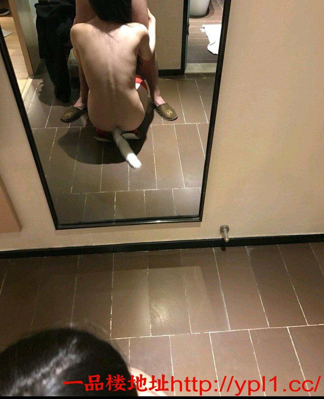 重庆区温柔粉嫩小穴紧 花样多