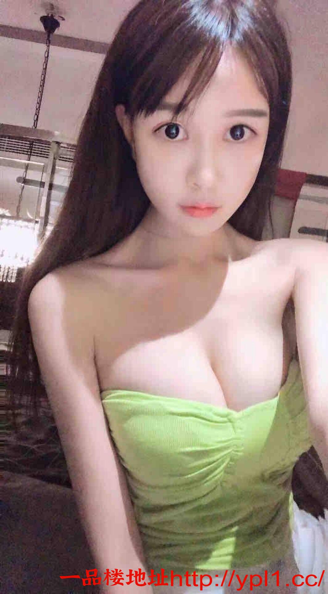 肤白貌美逼逼粉嫩诱人，口活好逼紧水多