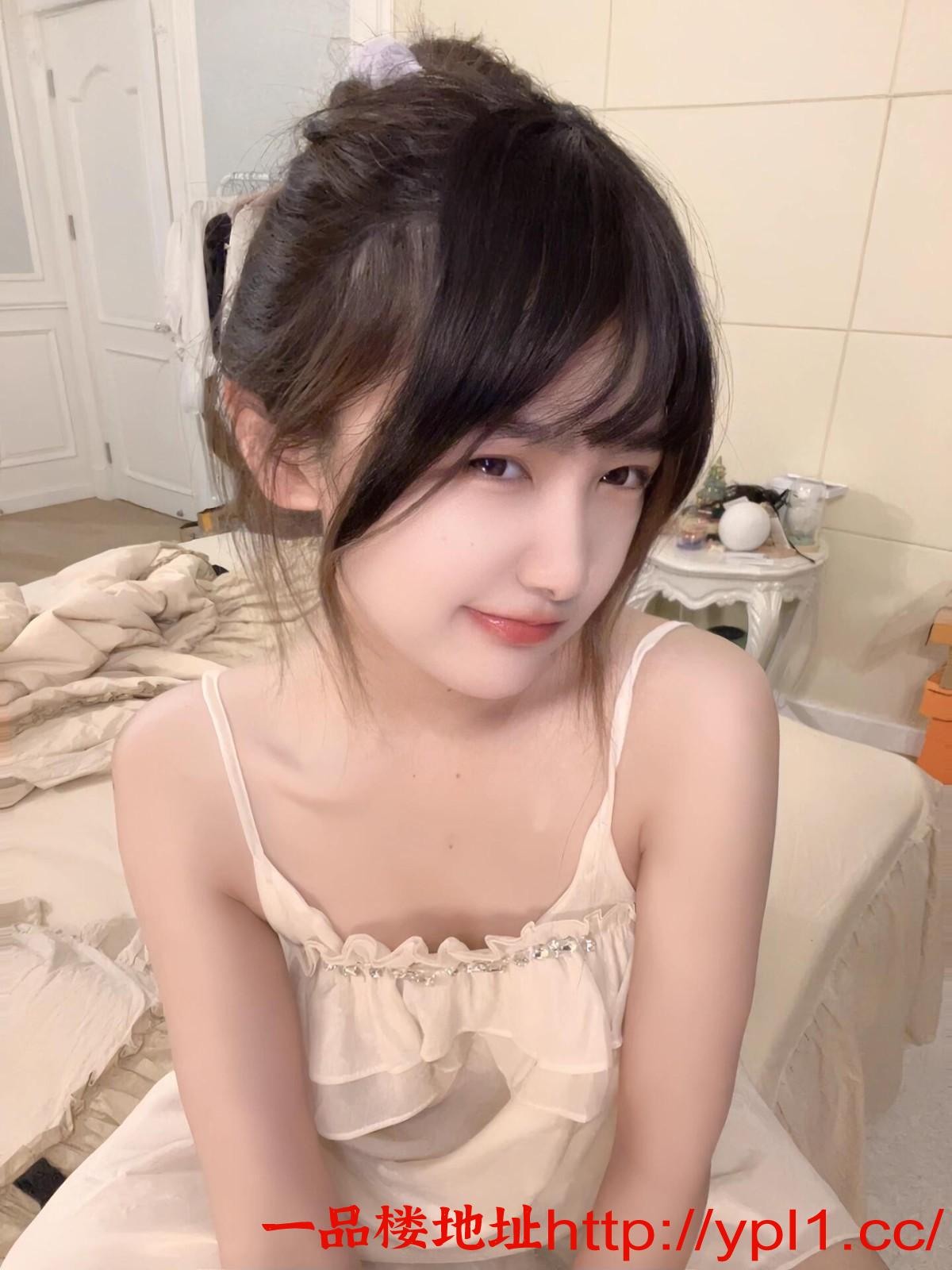 嫩妹儿下面有点紧服务好