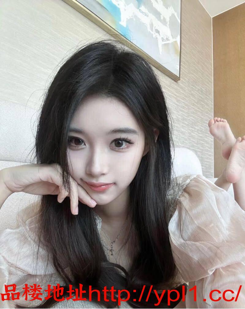 微美颜值高粉逼小甜妹