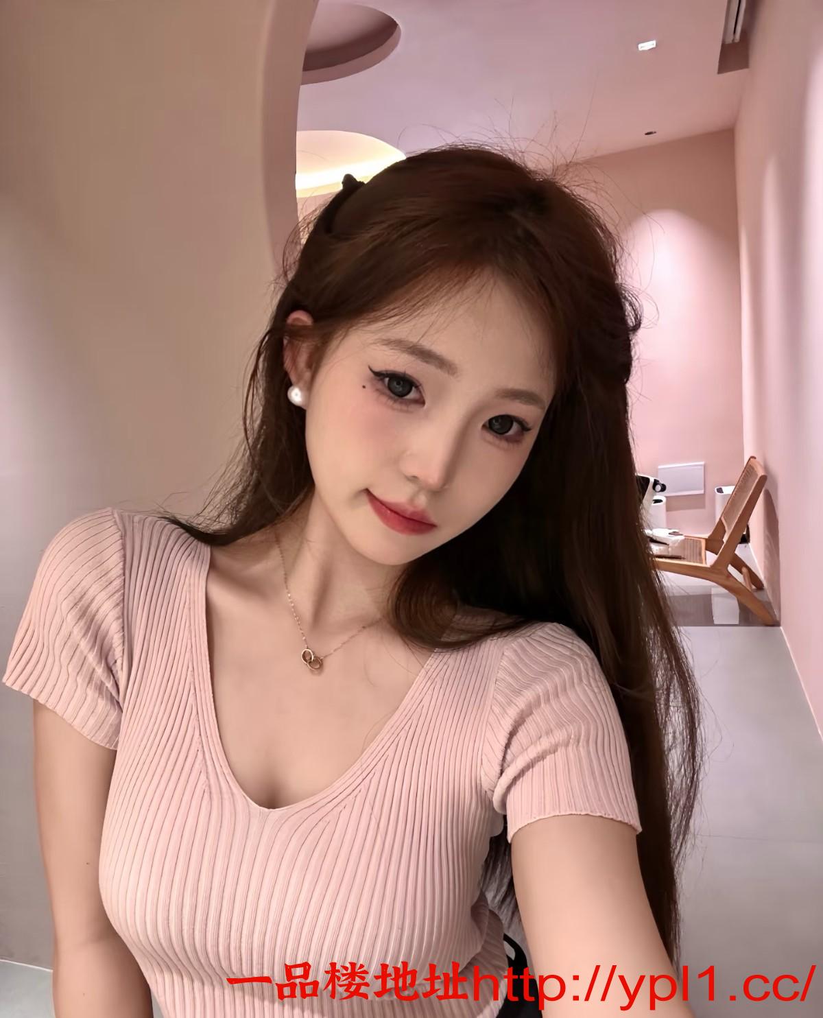 03舞蹈车模纯兼职会喷水粉嫩多汁夹得紧