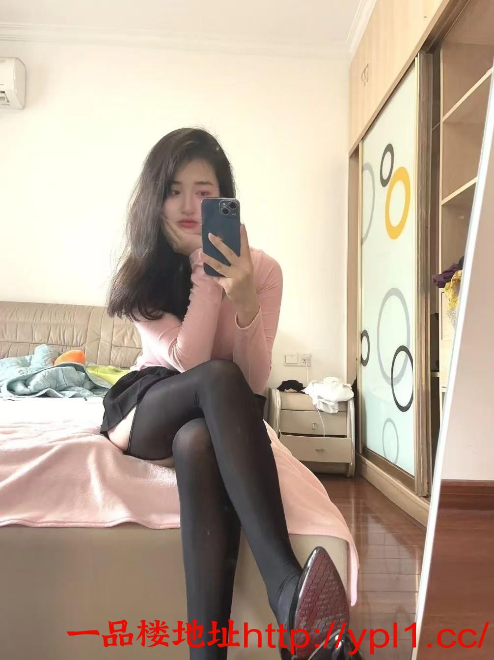 极品嫩妹各种制服 cos 爽到飞起