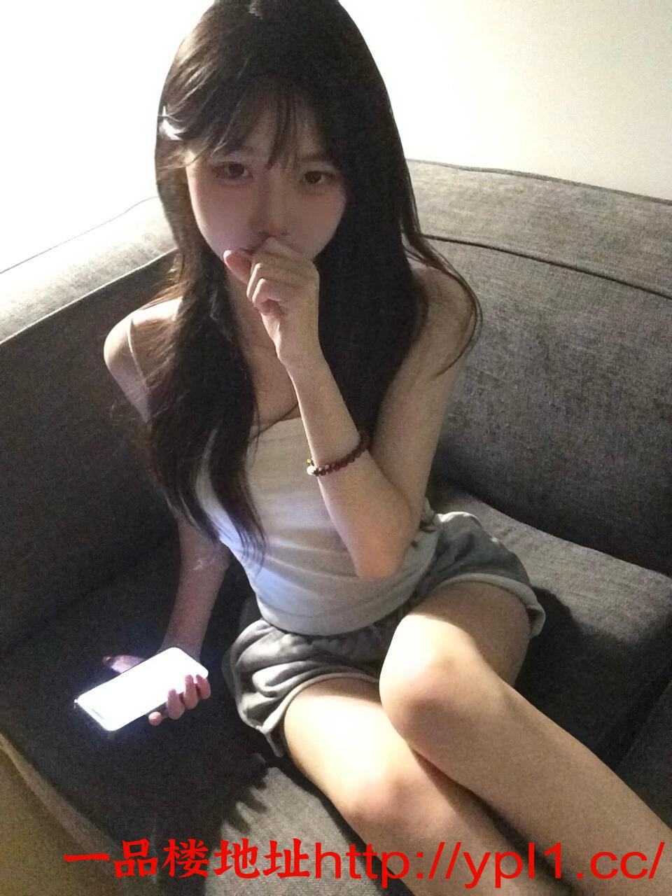 粉嫩黑丝骚货校花(可外出)