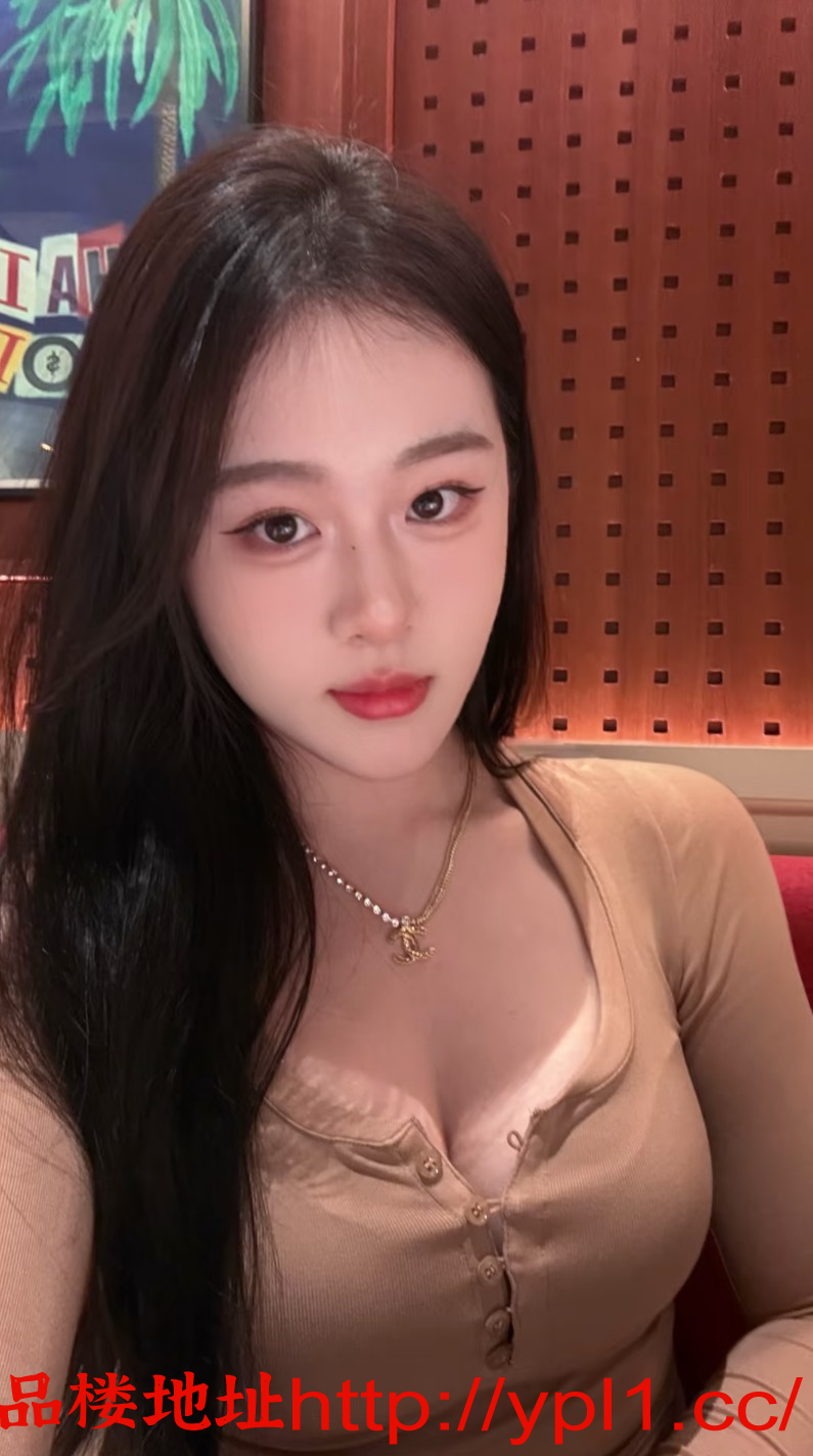 大战又骚又欲光滑大奶逼紧妹子可上门