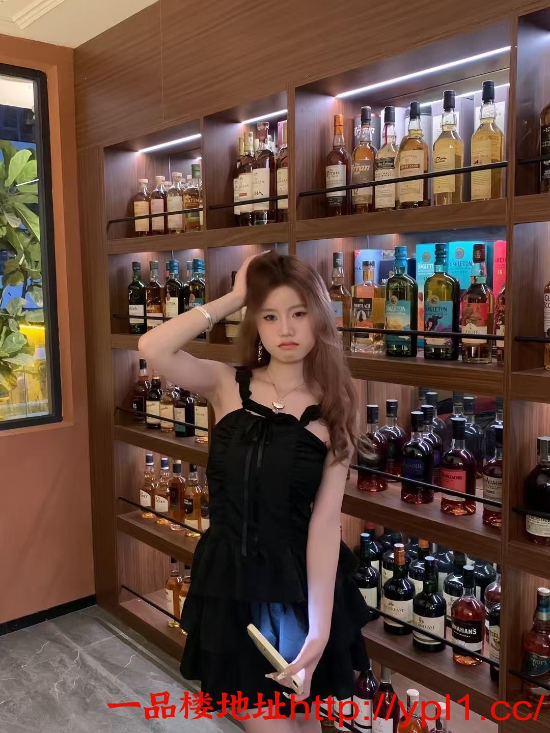 年轻漂亮小白 鲜嫩多汁