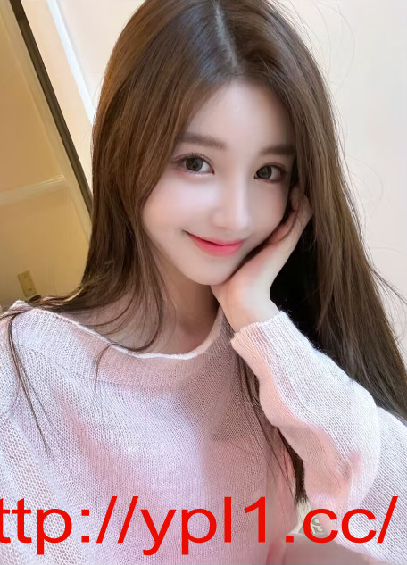 臀大波妹大长腿