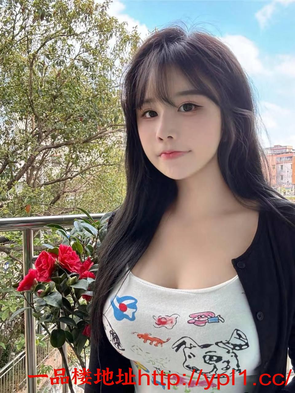 情趣制服白虎妹会喷水